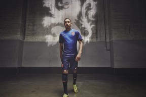 瑞士自由泳短程速度惊人，瑞士自由吗