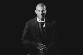 1亿转会费球星欧冠首秀炸裂，尤文多特战局扑朔迷离，尤文进欧冠概率